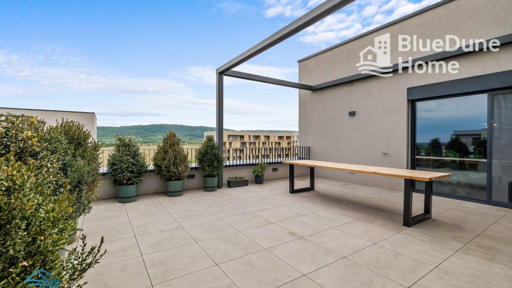 Predaj - priestranný 4-izbový byt s rozľahlou terasou BA IV