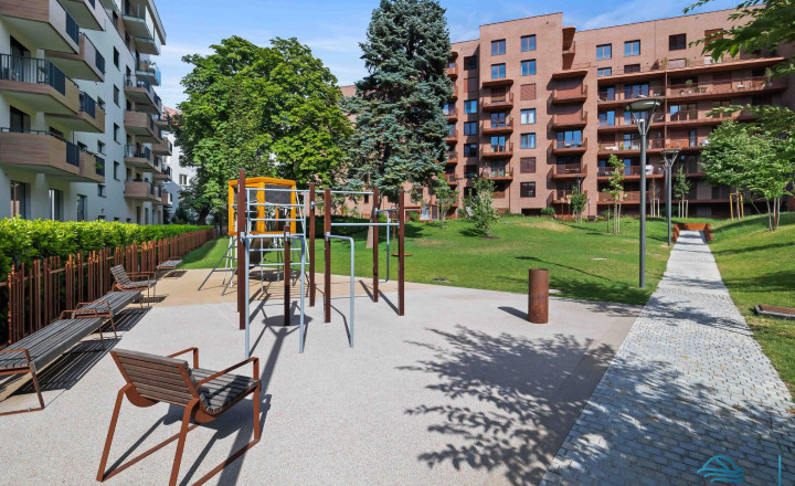 Blue Dune Home - ZWIRN 2x garážové parkovacie státie